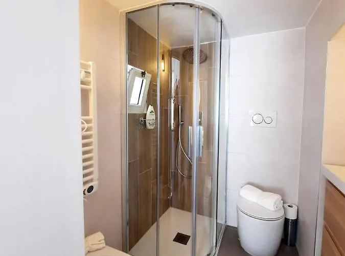 Daire Petruzzelli Bari