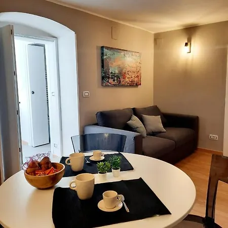 Petruzzelli Apartment *